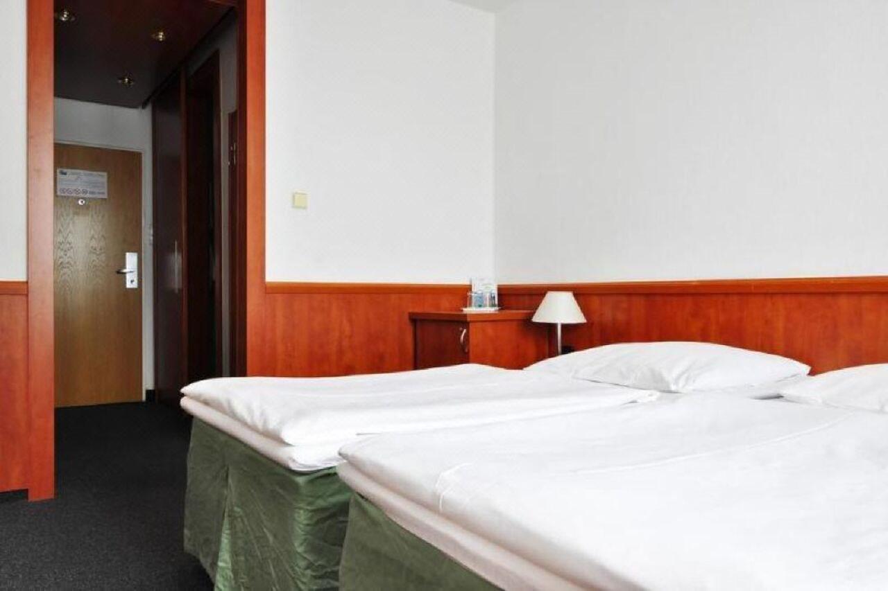 Olympik Congress Hotel Prague Exterior photo
