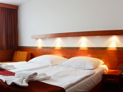 Olympik Congress Hotel Prague Exterior photo